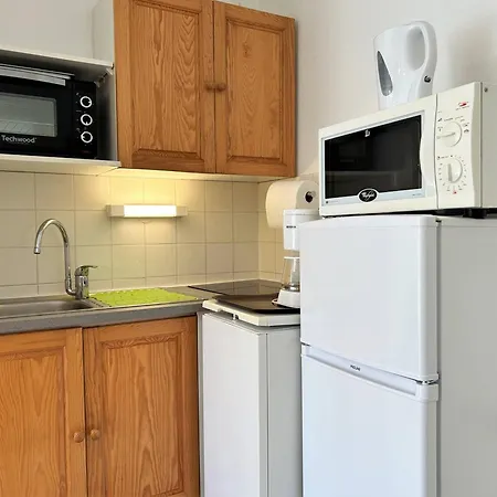 Climatisé, 4 Couchages, Centre-ville Du Lavandou, Proche Plage, Parking Inclus - Fr-1-251-580 Apartamento