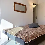 Climatisé, 4 Couchages, Centre-ville Du Lavandou, Proche Plage, Parking Inclus - Fr-1-251-580 *