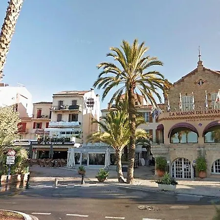 Climatisé, 4 Couchages, Centre-ville Du Lavandou, Proche Plage, Parking Inclus - Fr-1-251-580 * Le Lavandou