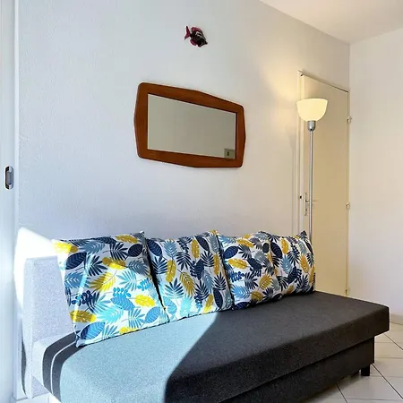 Climatisé, 4 Couchages, Centre-ville Du Lavandou, Proche Plage, Parking Inclus - Fr-1-251-580 Appartement *